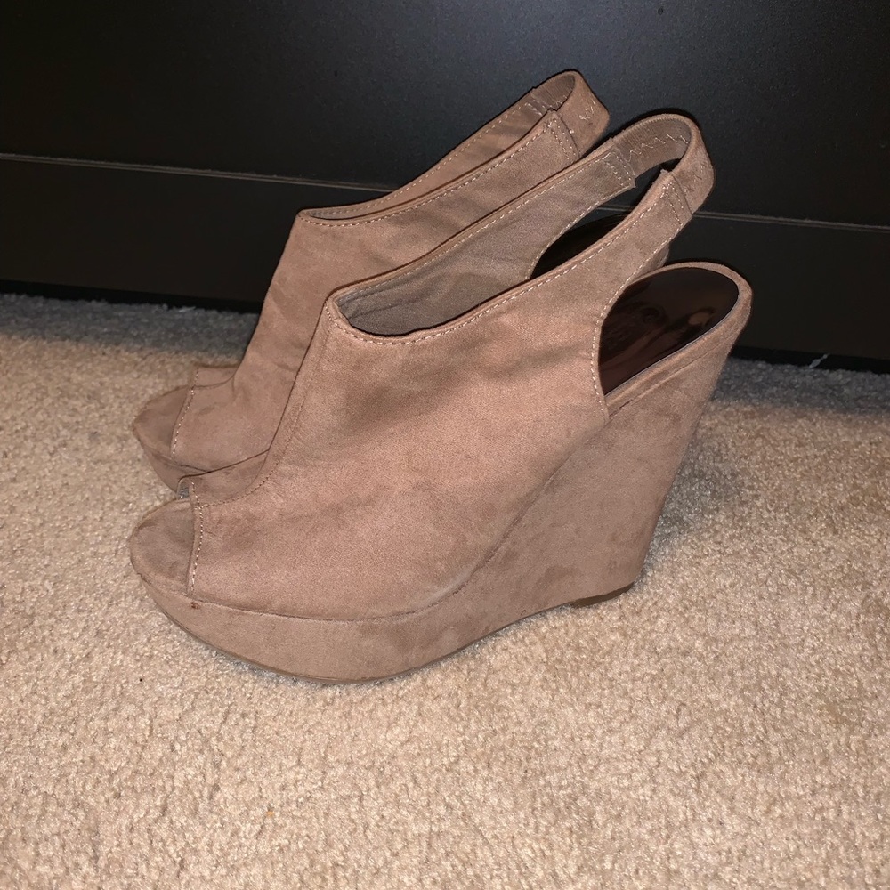 Wedges - Picture 2 of 3